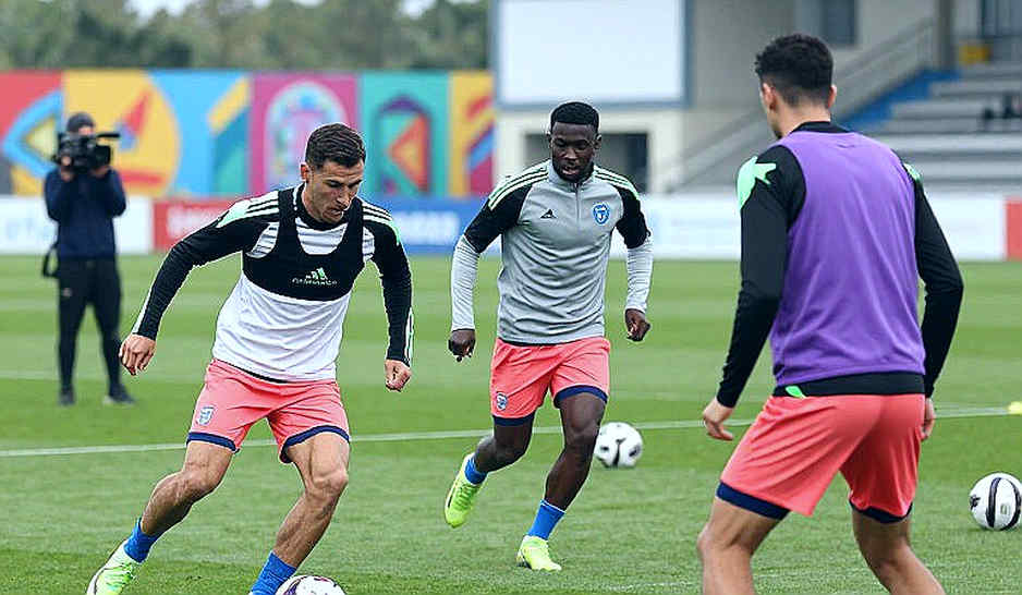 When Tactical Data Is Zero: The Mestalla Notebook, Lineage, and Football's Hidden Architecture