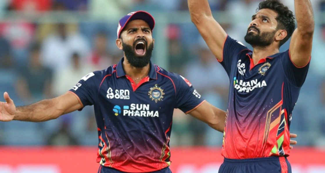 বেঞ্চে বসে থাকা ৭৭৬ রানের রহস্য: শুভমান গিলের যুগে বেঙ্গালুরু পেরিয়ে সূর্যবংশীর দিকে তাকিয়ে ভারত