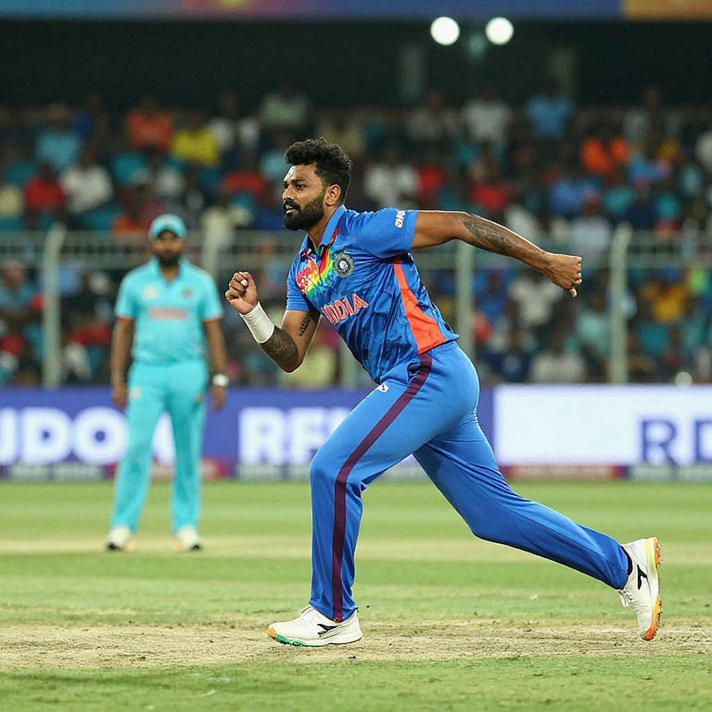 Lahore and Rawalpindi: Reconciling the Pitch Ledger Before the Tri-Series Lahore and Rawalpindi: Reconciling the Pitch Ledger Before the Tri-Series