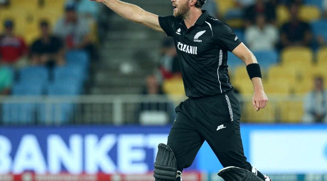 ট্রান্সফার বাজারে ভিলেন নেই, সিস্টেম আছে: ২৭ কোটি টাকার অকশন আসলে কী কিনছে
